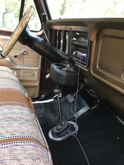 1979 Brown Ford F-250 Cab & Chassis