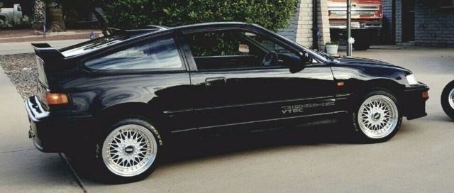 1990 Black Honda CRX Sport
