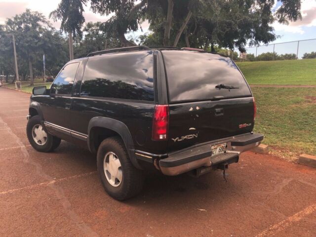 1994 Black GMC Yukon 2 Door SUV