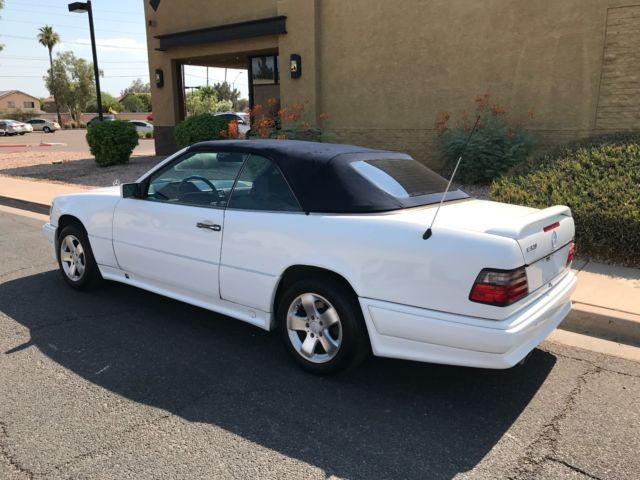 1994 White Mercedes-Benz E-Class Convertible