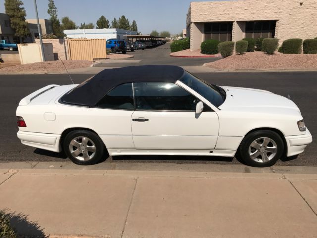 1994 White Mercedes-Benz E-Class Convertible
