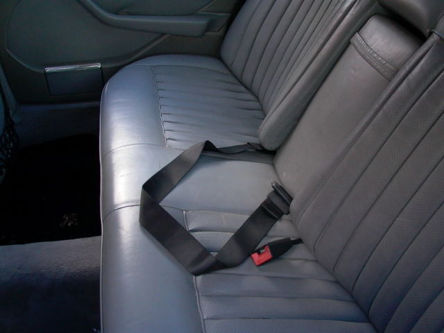 1985 Gray Mercedes-Benz 500-Series Sedan