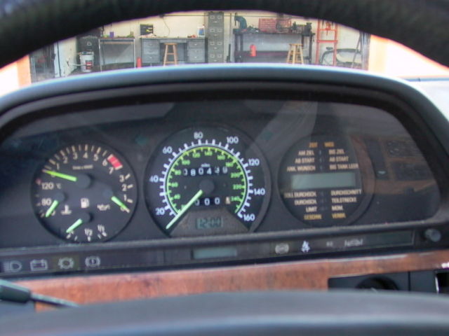 1985 Gray Mercedes-Benz 500-Series Sedan