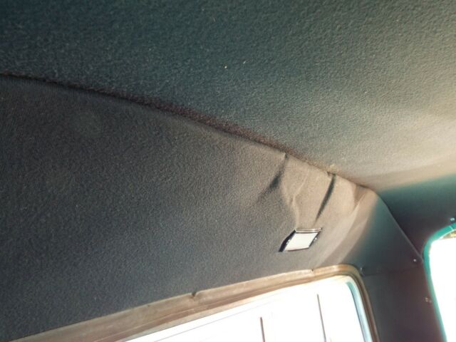 1964 Green & White Ford F-100 Standard Cab Pickup