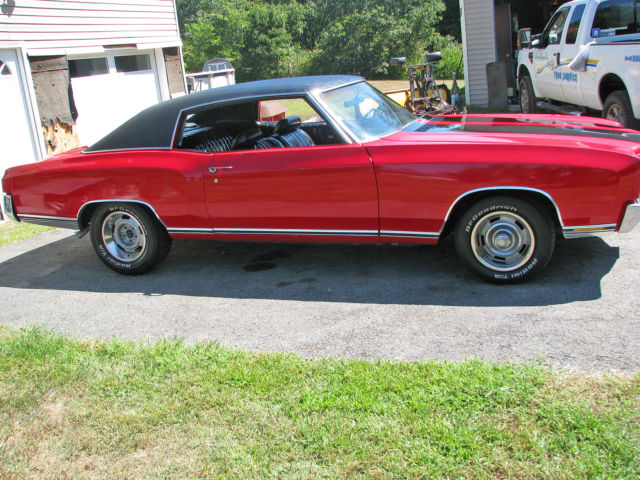 1971 Red Chevrolet Monte Carlo Coupe