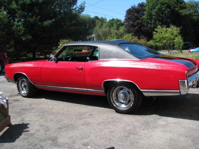 1971 Red Chevrolet Monte Carlo Coupe