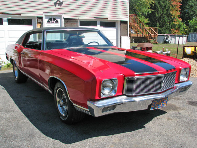 1971 Red Chevrolet Monte Carlo Coupe