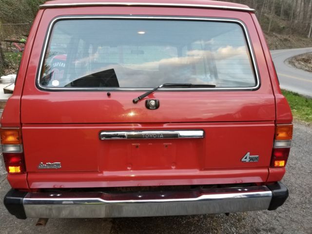 1990 Red Toyota Land Cruiser