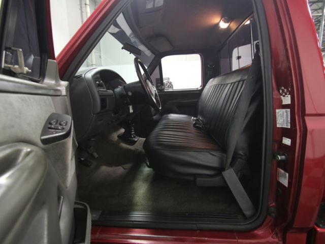 1992 Burgundy Ford F-150 Pickup (Truck)