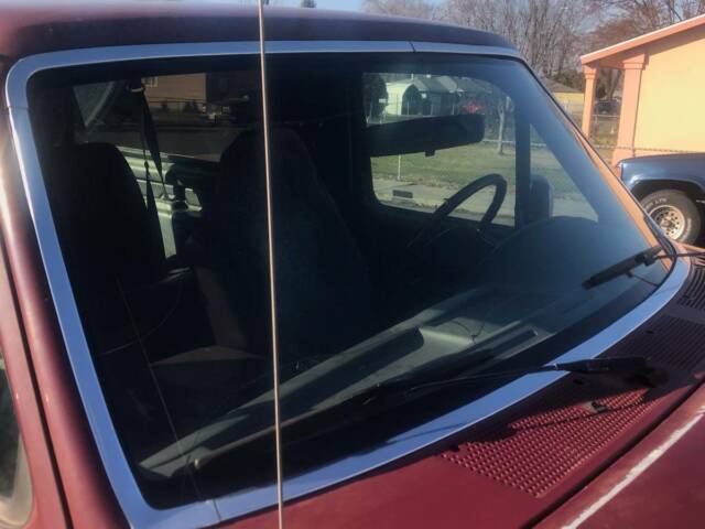 1993 Burgundy Ford Bronco SUV