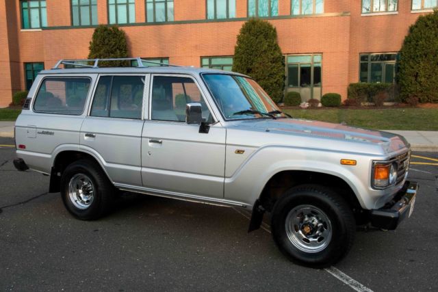 1987 Silver Toyota Land Cruiser