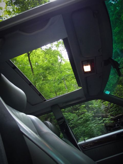 1992 Silver Mercedes-Benz E-Class Sedan