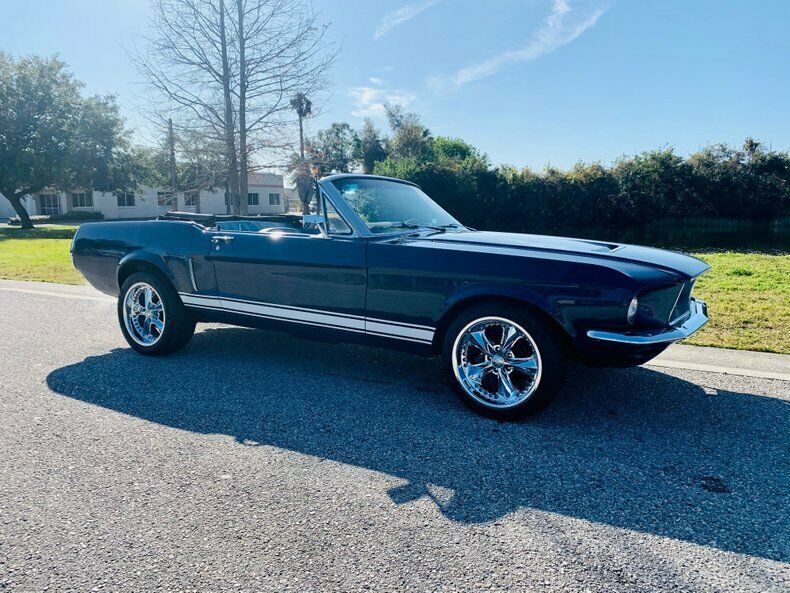 1968 Blue Ford Mustang --