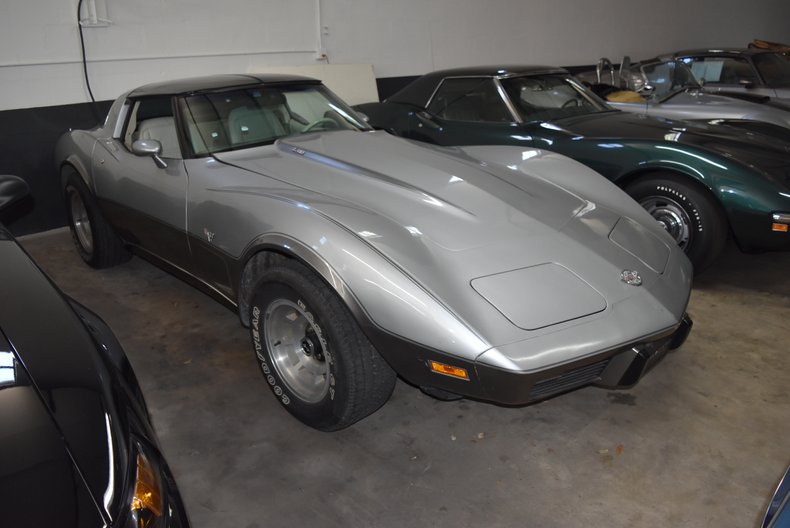 1978 Silver Chevrolet Corvette Coupe
