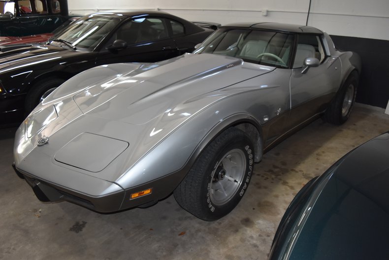 1978 Silver Chevrolet Corvette Coupe