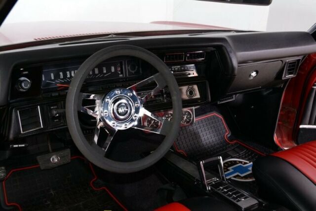 1971 Red Chevrolet Chevelle Hardtop