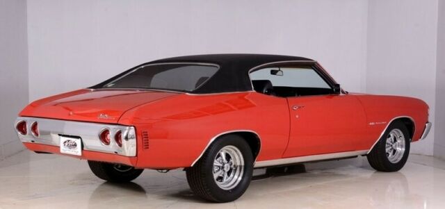 1971 Red Chevrolet Chevelle Hardtop