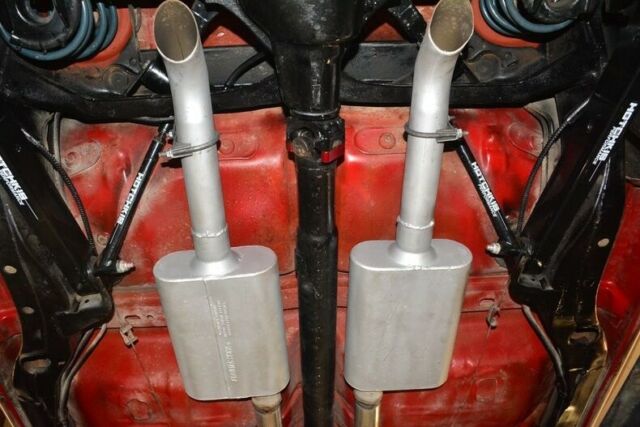 1971 Red Chevrolet Chevelle Hardtop