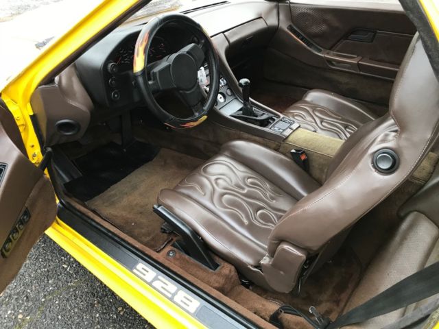 1979 Yellow Porsche 928