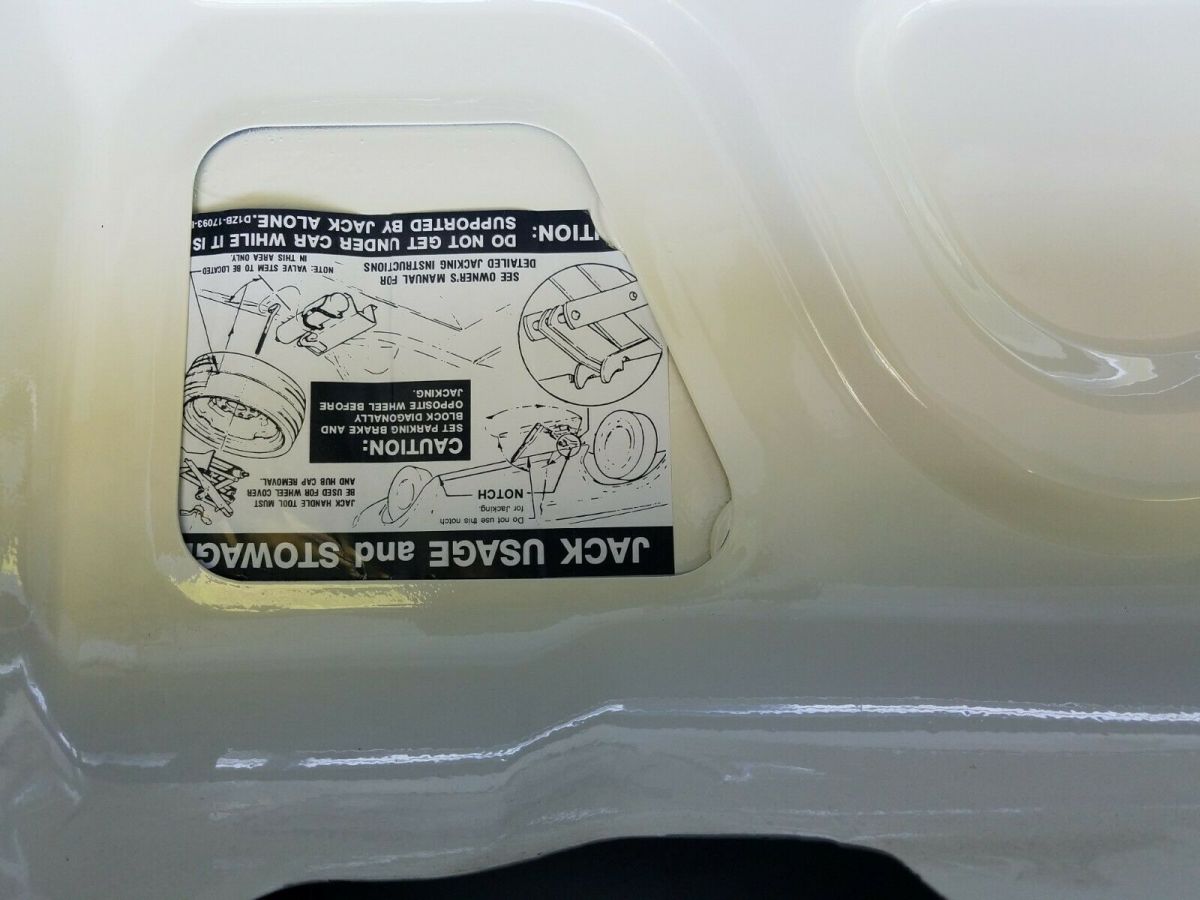 1971 White Ford Mustang Coupe