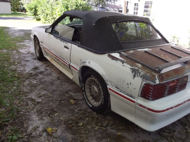 1987 White Ford Mustang Convertible