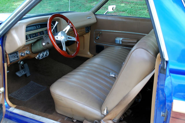 1970 Electric Blue Ford Ranchero