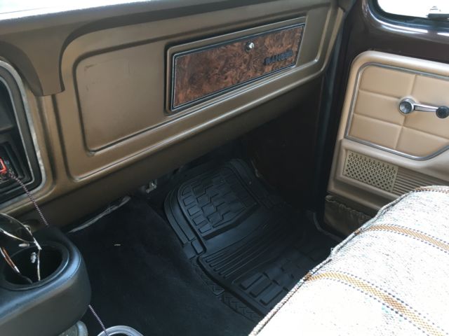 1979 Brown Ford F-250 Cab & Chassis