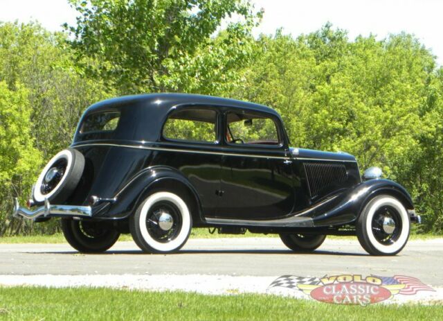 1934 Black Ford Model 40 --
