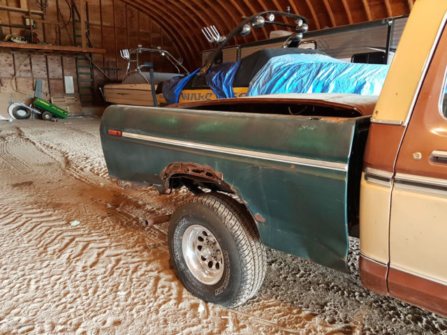 1976 Brown Ford F-100 Cab & Chassis