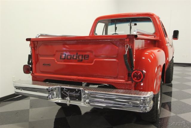 1979 Red Dodge Power Wagon