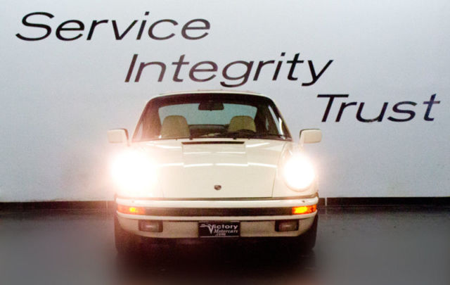 1982 CHIFFON WHITE Porsche 911 Coupe