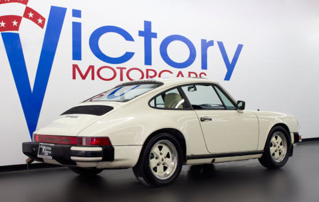 1982 CHIFFON WHITE Porsche 911 Coupe