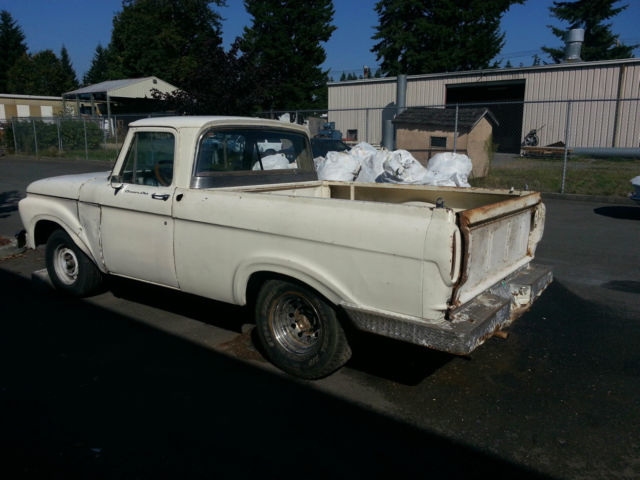 1962 White Ford F-100