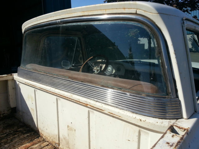 1962 White Ford F-100