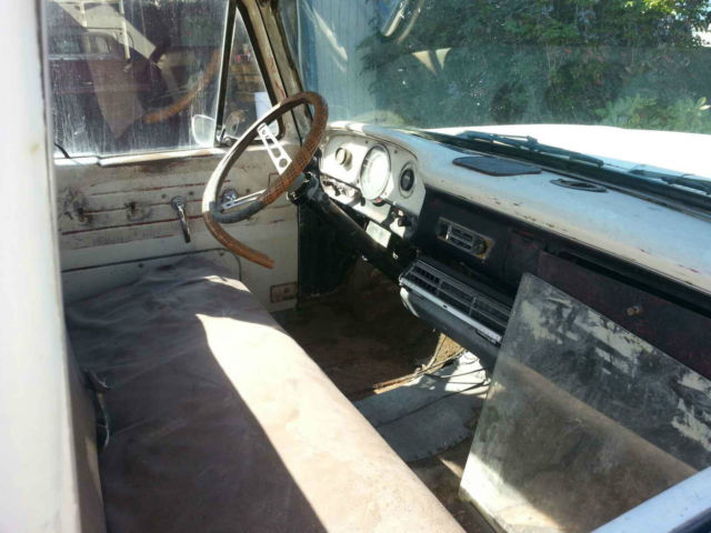 1962 White Ford F-100