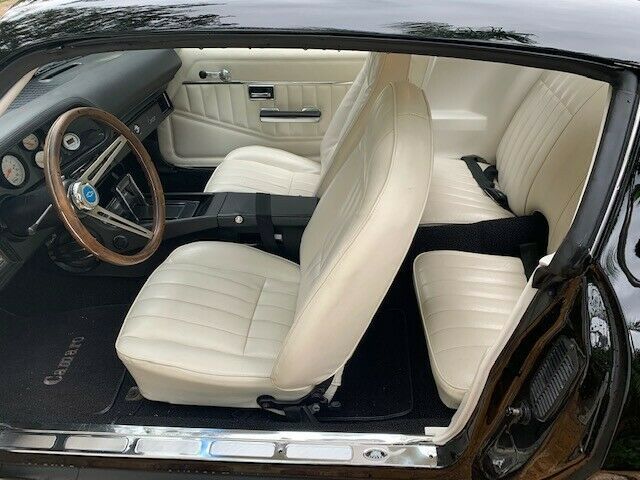 1972 White Chevrolet Camaro Coupe