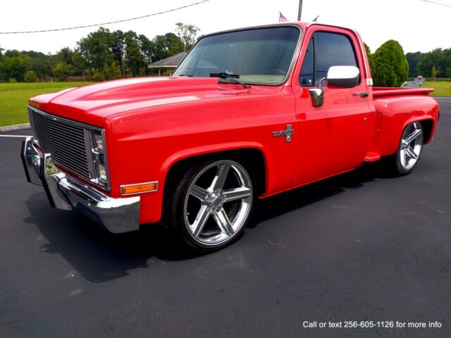 1986 Chevrolet C-10 Standard Cab Pickup
