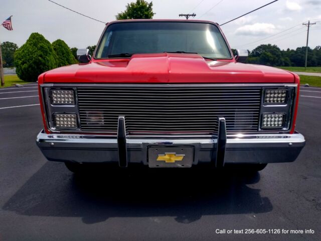 1986 Chevrolet C-10 Standard Cab Pickup