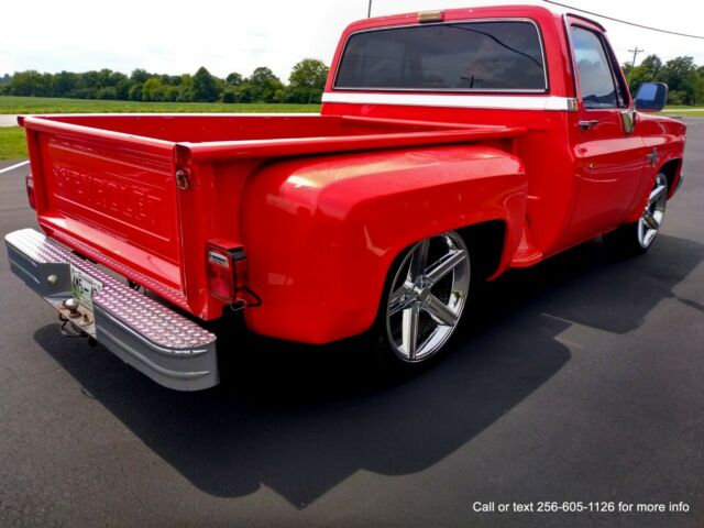 1986 Chevrolet C-10 Standard Cab Pickup