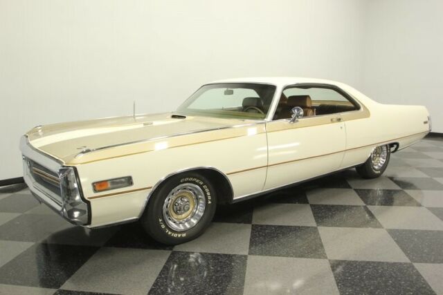 1970 Gold Chrysler 300-H Coupe