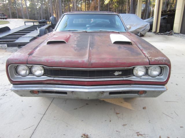 1969 Red Dodge Coronet Coupe