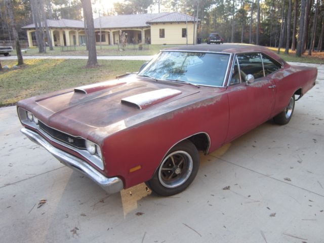 1969 Red Dodge Coronet Coupe