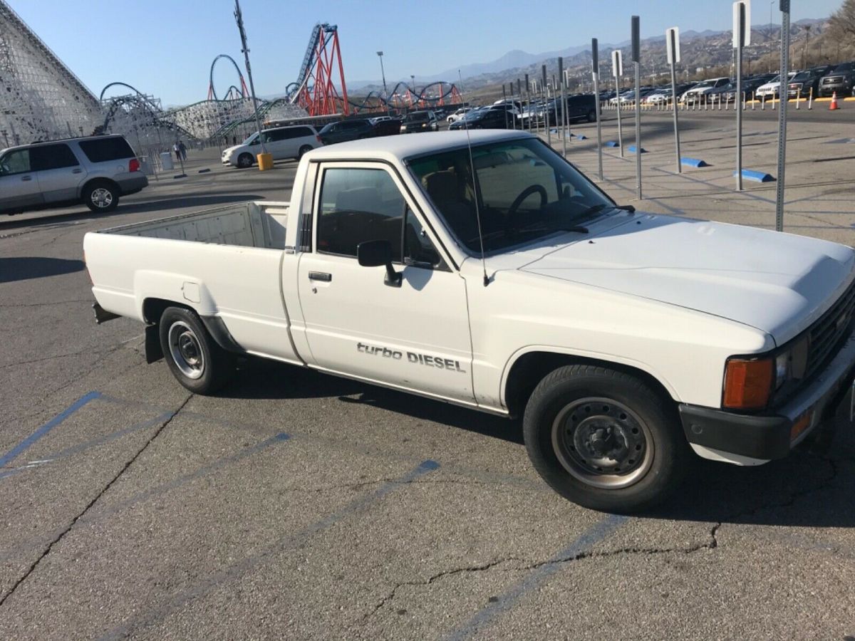 1985 White Toyota Pickup Long Bed