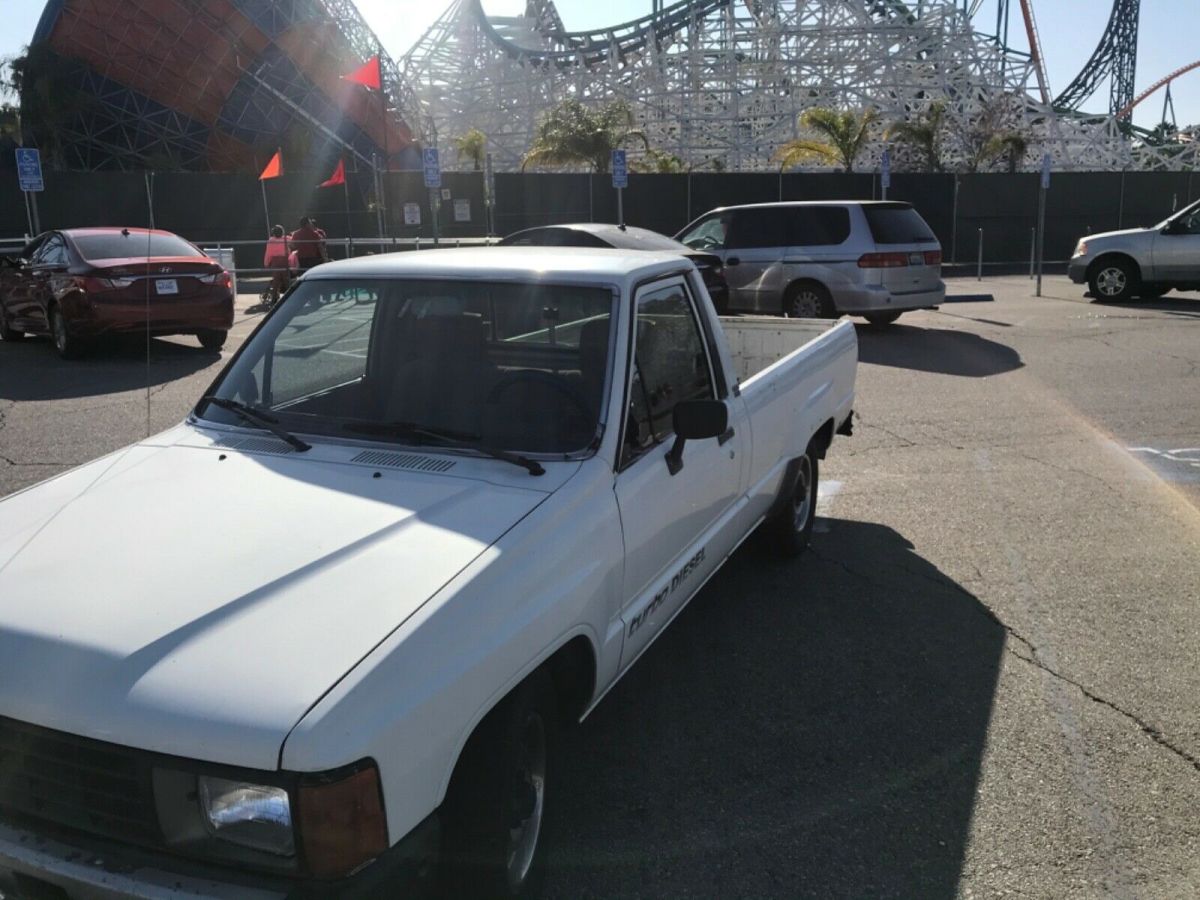 1985 White Toyota Pickup Long Bed