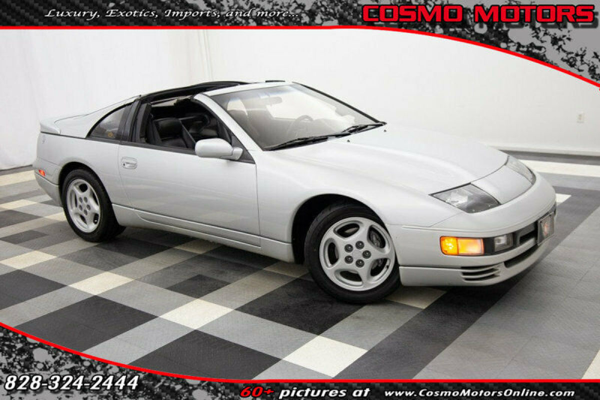 1990 Silver Nissan 300ZX Coupe