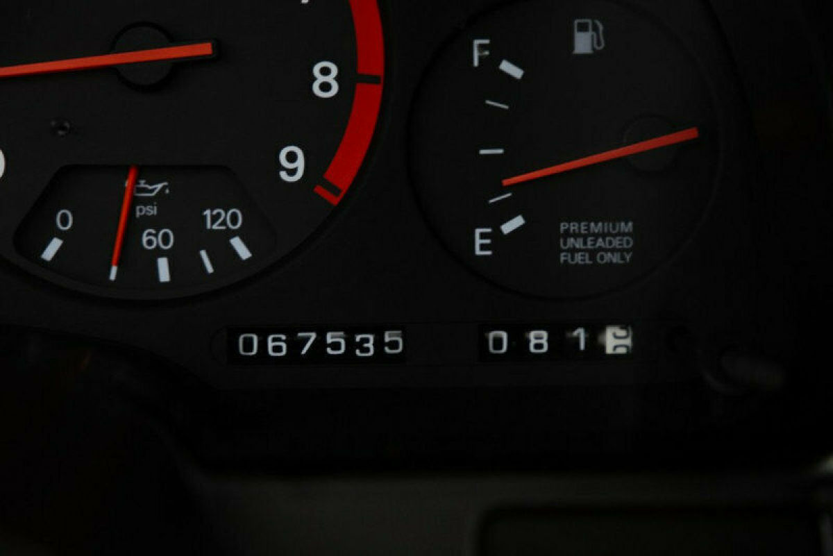 1990 Silver Nissan 300ZX Coupe