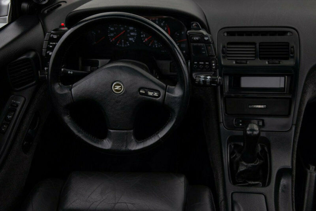 1990 Silver Nissan 300ZX Coupe