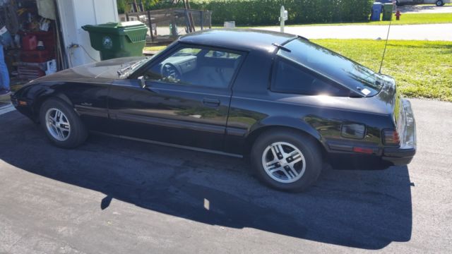 1985 Black Mazda RX-7