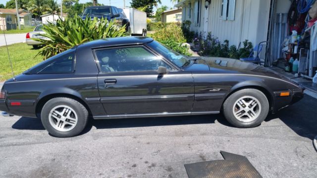 1985 Black Mazda RX-7