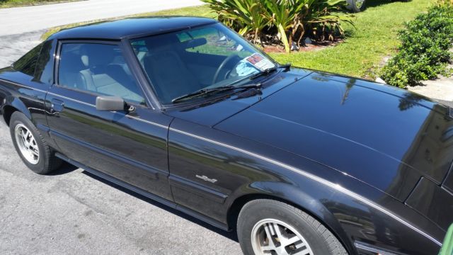 1985 Black Mazda RX-7